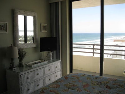 master bedroom beach front balcony